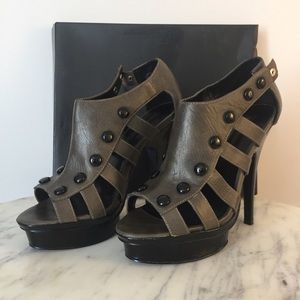 Steve Madden Luxe Platform Booties NEW IN BOX